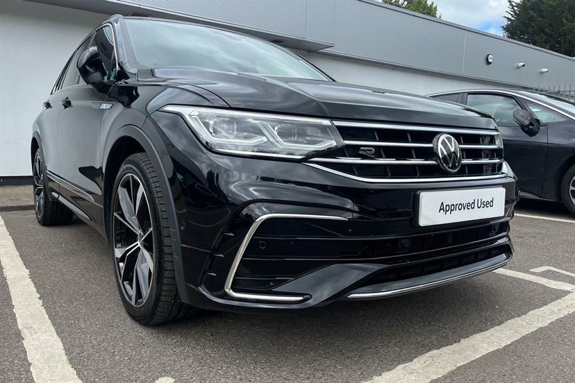 Volkswagen Tiguan R White #9