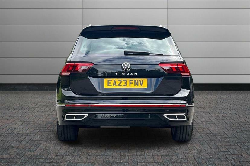 Volkswagen Tiguan R White #12