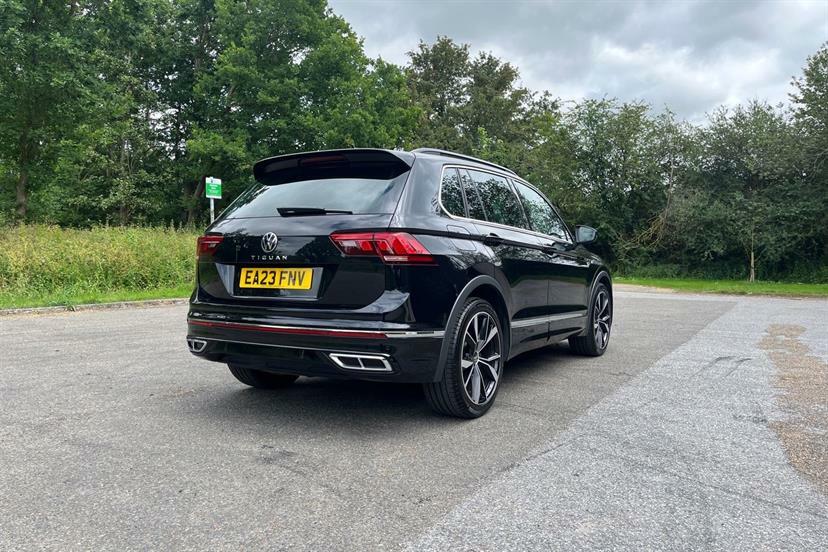 Volkswagen Tiguan R White #18