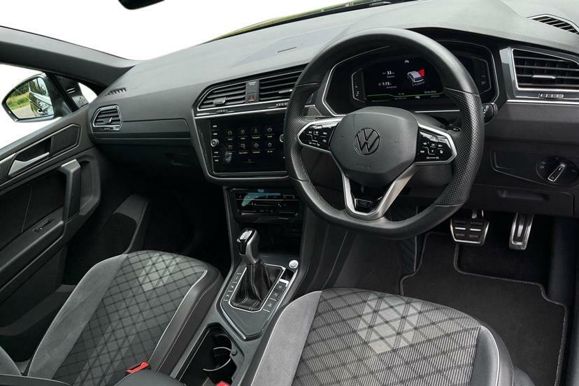 Volkswagen Tiguan 2.0 Tdi R-line Dsg Black #6