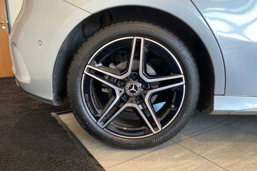 Mercedes-Benz A Class A200d Amg Line Executive Silver #4