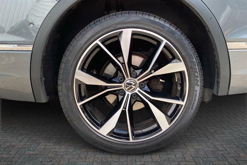 Volkswagen Tiguan Allspace 1.5 Tsi R-line Dsg Grey #5