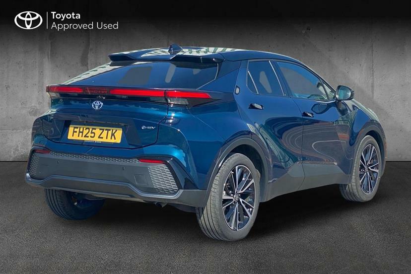 Toyota C-Hr 1.8 Hybrid Excel Cvt 