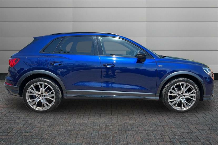 Audi Q3 35 Tfsi Black Edition S Tronic Tech Pack Blue #4