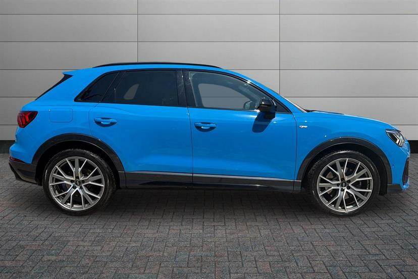 Audi Q3 45 Tfsi Quattro Vorsprung S Tronic Blue #4