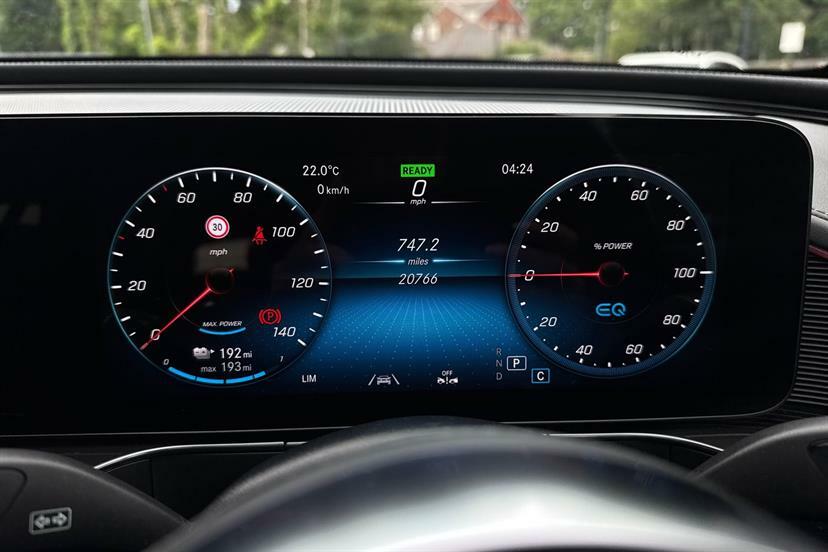 Mercedes-Benz EQC 400 300Kw Amg Line Premium 80Kwh Red #6