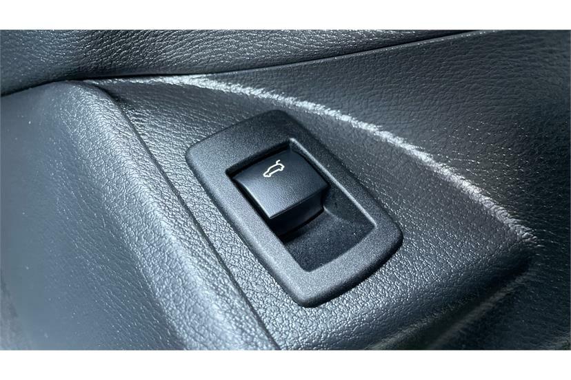 BMW X1 Sport Black #40