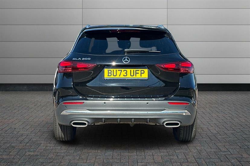 Mercedes-Benz GLA Class Gla 200 Exclusive Launch Edition White #11