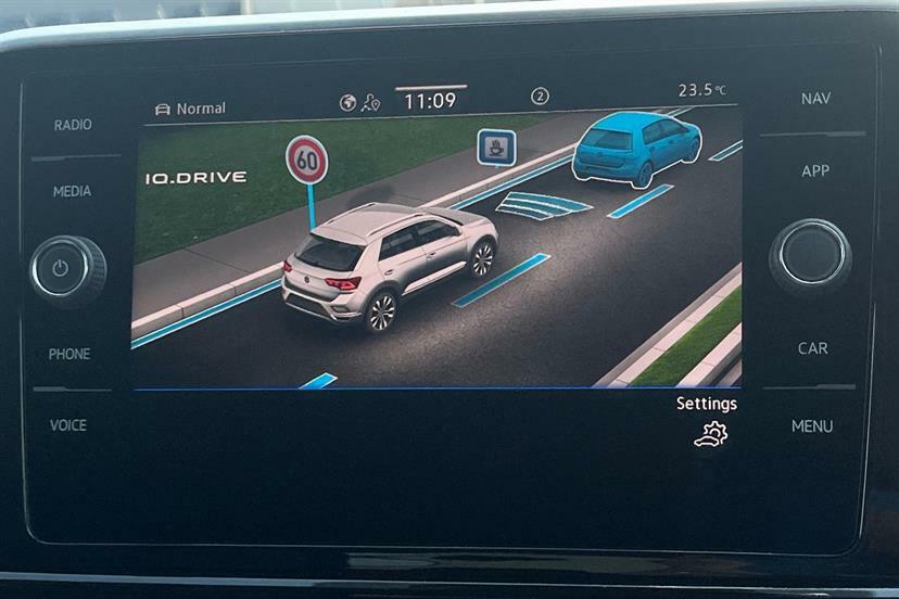 Volkswagen T-Roc 1.5 Tsi Black Edition Plus Silver #32