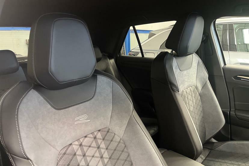 Volkswagen T-Roc 1.5 Tsi Black Edition Plus Silver #39
