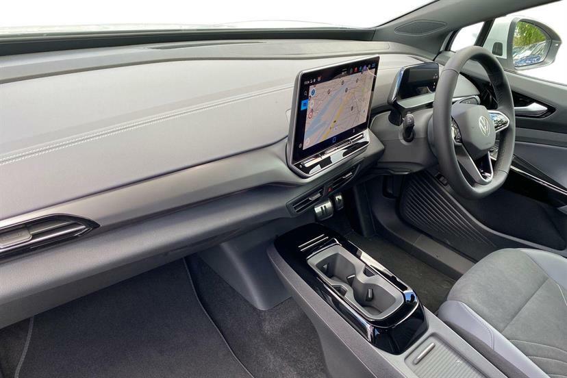 Volkswagen ID.4 210Kw Match Pro 77Kwh White #2