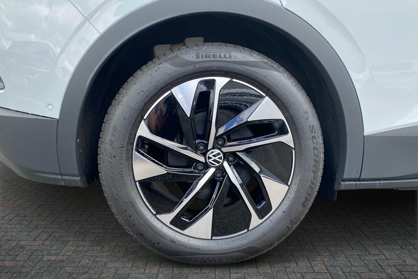 Volkswagen ID.4 Pro 77Kwh Match Suv 286 Ps MW26WYB White #5