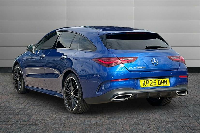 Mercedes-Benz CLA Class 220D Amg Line Premium Plus Tip Blue #2