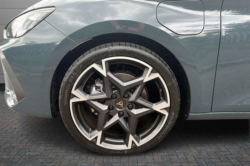 Cupra Leon 1.5 Ehybrid 204 V2 Dsg #5