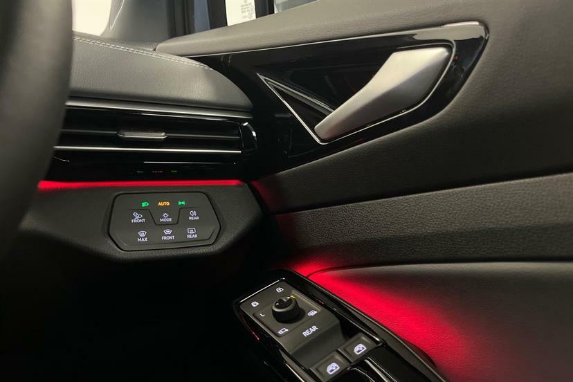 Volkswagen ID.4 210Kw Match Pro 77Kwh Grey #24