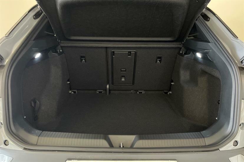 Volkswagen ID.4 210Kw Match Pro 77Kwh Grey #9