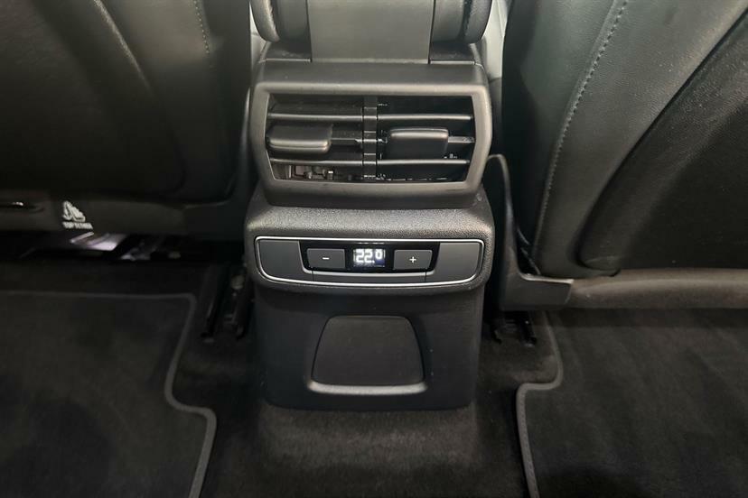 Audi Q4 E Tron Estate Black #24