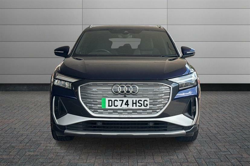 Audi Q4 E Tron Estate Black #10