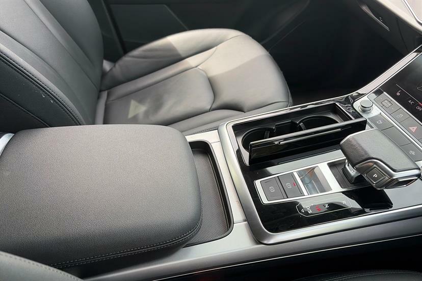 Audi Q7 3L S Line White #20