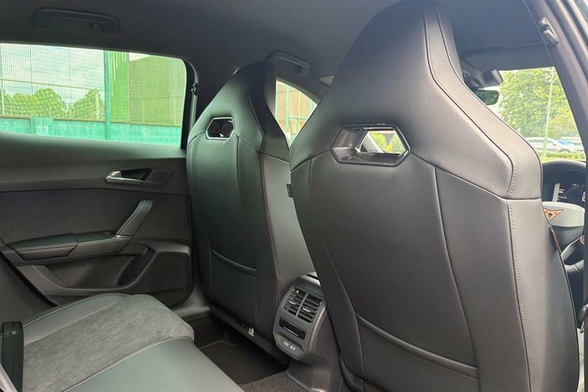 Cupra Formentor 1.5 Ehybrid 204 V2 Dsgpanoramic Sunroof Grey #25