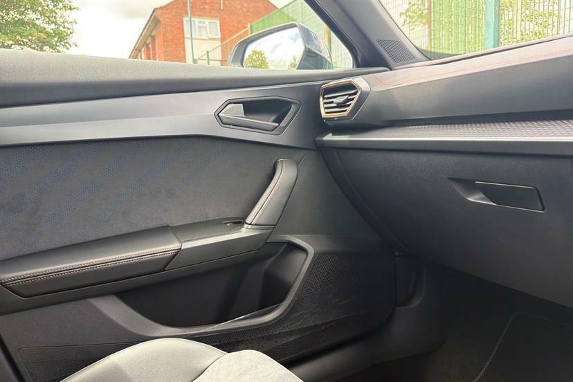 Cupra Formentor 1.5 Ehybrid 204 V2 Dsgpanoramic Sunroof Grey #32