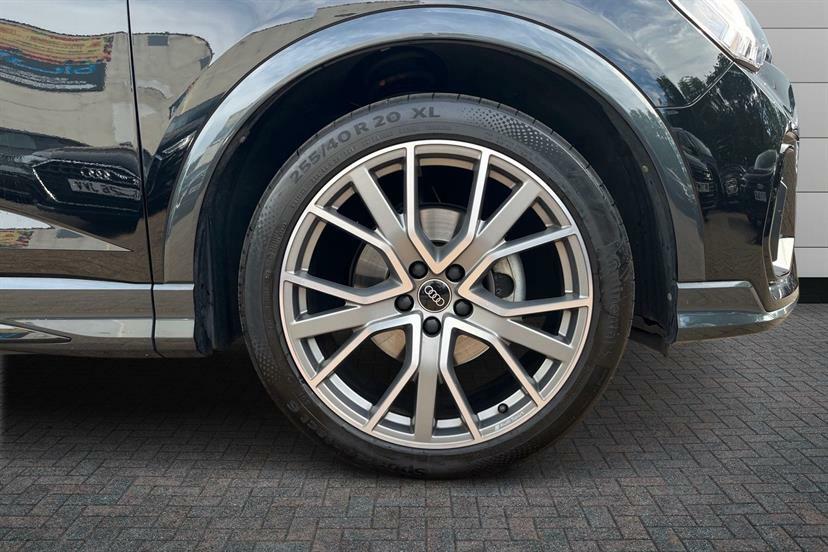 Audi Q3 35 Tfsi Black Edition S Tronic Tech Pack Black #4