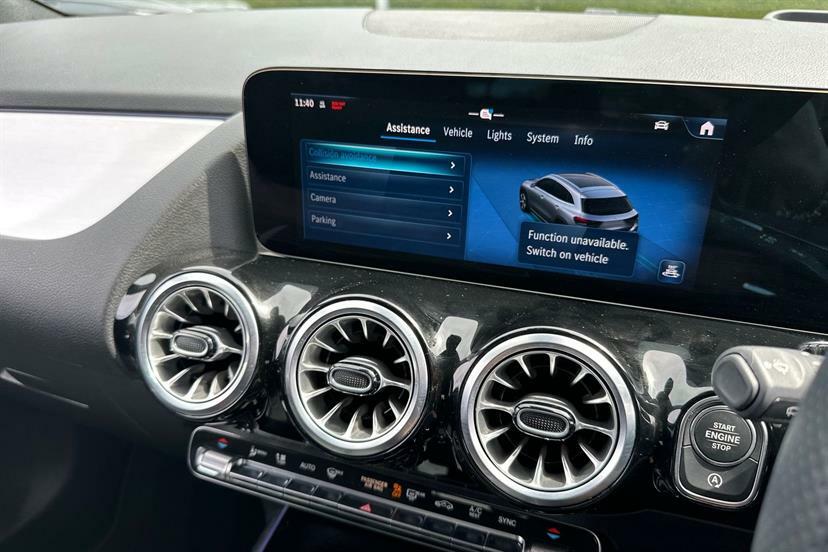 Mercedes-Benz GLA Class Gla 250E Amg Line Executive Grey #22