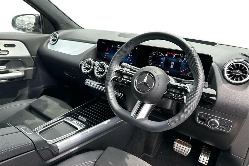 Mercedes-Benz GLA Class 200D Amg Line Premium Plus Grey #5