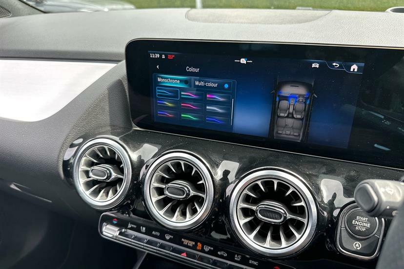 Mercedes-Benz GLA Class Gla 250E Amg Line Executive Grey #19