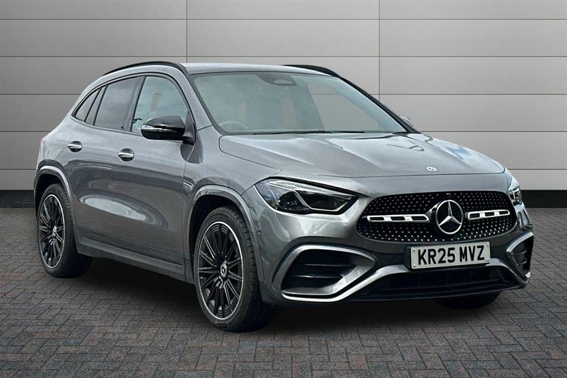 Mercedes-Benz GLA Class 200D Amg Line Premium Plus Grey