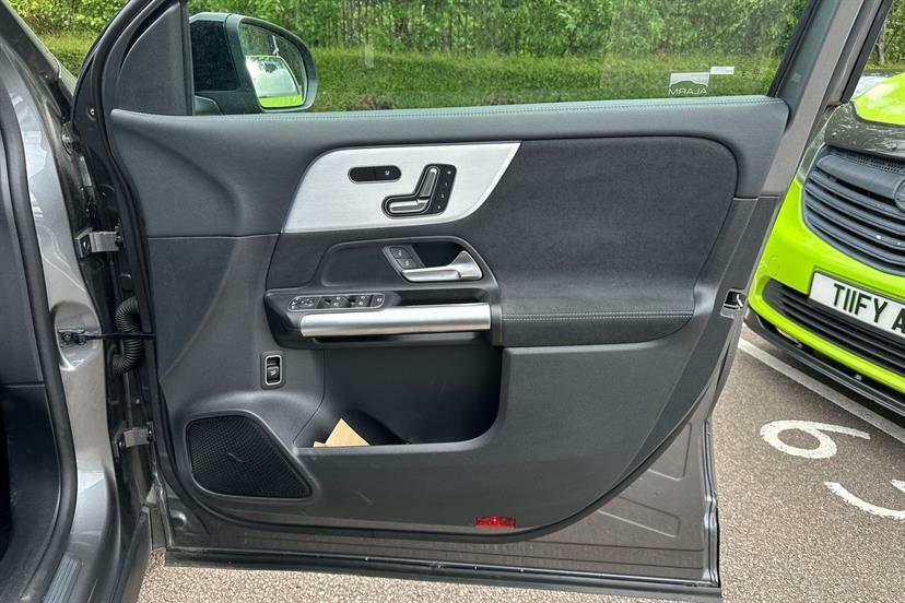 Mercedes-Benz GLA Class Gla 250E Amg Line Executive Grey #24