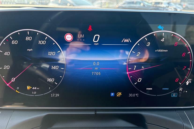 Mercedes-Benz C Class C200 Amg Line Premium Plus 9G-tronic Black #6