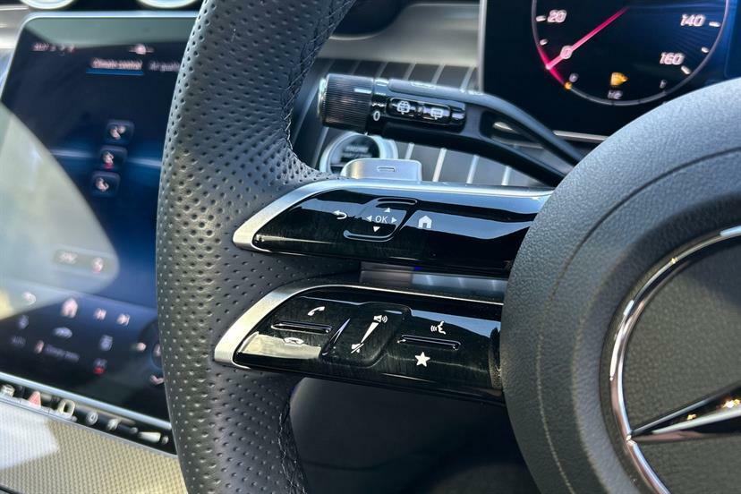 Mercedes-Benz C Class C Class C200 Amg Line Premium Plus 9G-tronic Black #18
