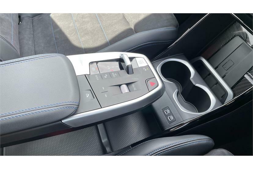 BMW X1 Sdrive 20I Mht Xline Step Black #9