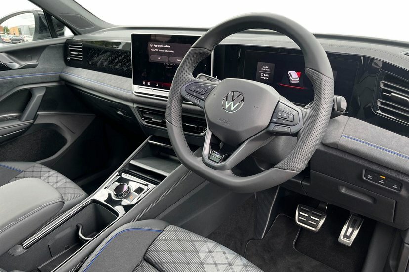 Volkswagen Tiguan 2.0 Tsi Black Edition Suv Dsg 4Motion MC26KYX White #6