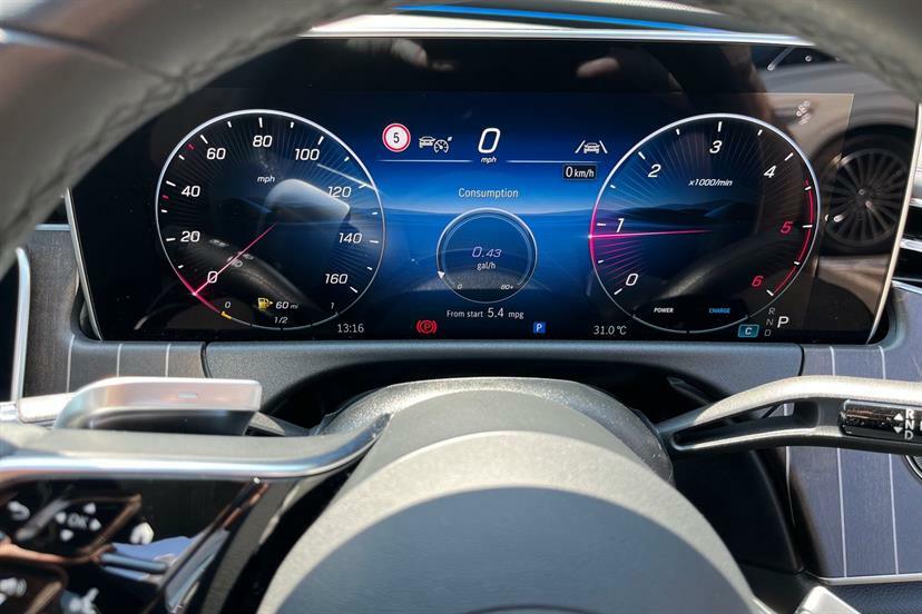 Mercedes-Benz E Class E220d Exclusive Premium 9G-tronic Black #6