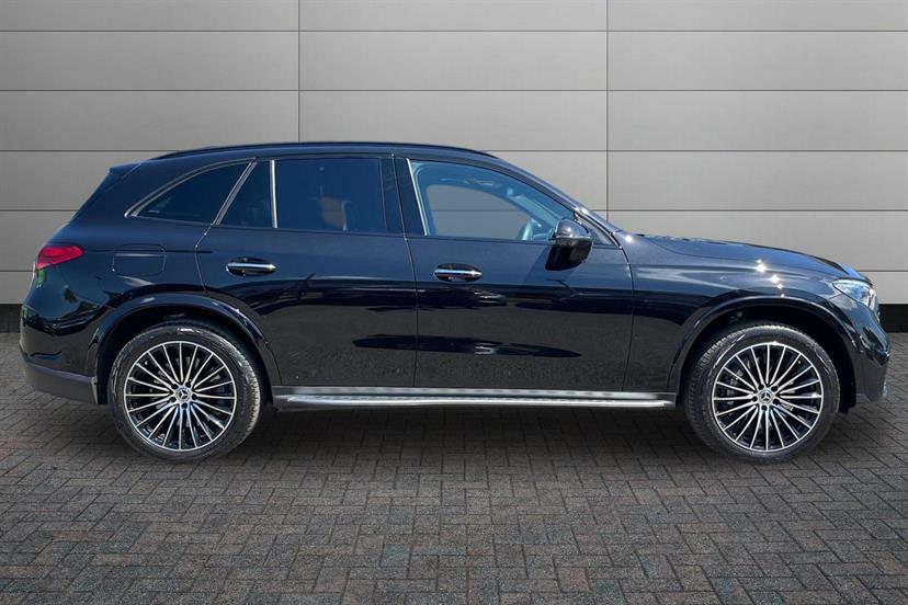 Mercedes-Benz GLC Class 300E 4Matic Amg Line Prem Plus 9G-tronic Black #3