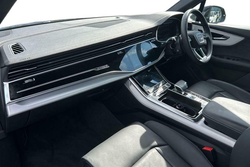 Audi Q7 3.0 Tdi Quattro 231 S Line Tiptronic Black #2