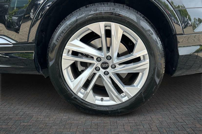 Audi Q7 3.0 Tdi Quattro 231 S Line Tiptronic Black #5