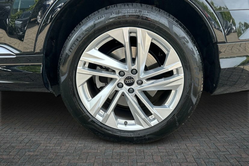 Audi Q7 3.0 Tdi V6 S Line Suv Tiptronic Quattro Black #5