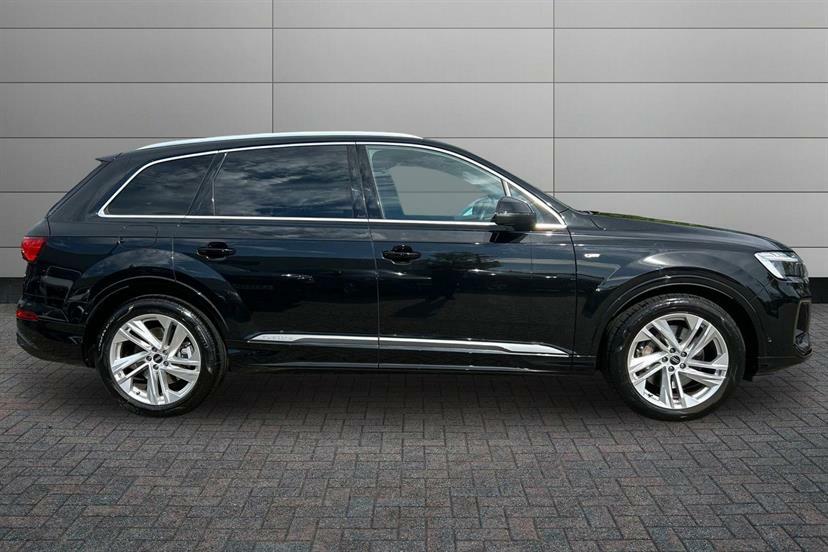 Audi Q7 3.0 Tdi Quattro 231 S Line Tiptronic Black #4