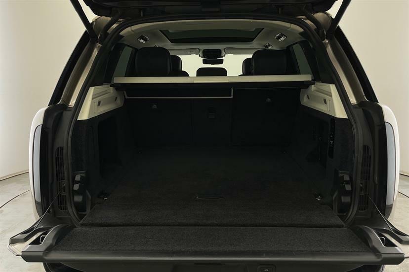 Land Rover Range Rover Range Rover 3.0 D350 First Edition Grey #9