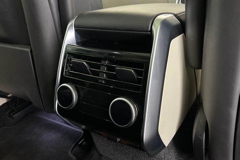 Land Rover Range Rover Range Rover 3.0 D350 First Edition Grey #15