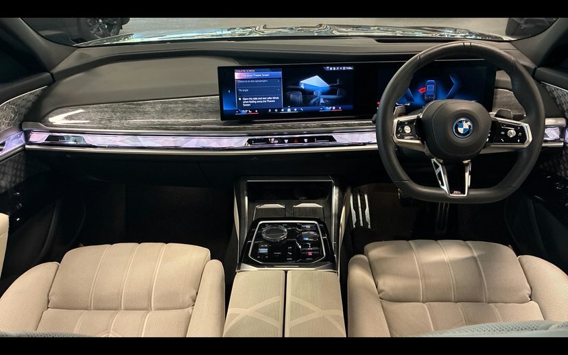 BMW 7 Series 750E Xdrive M Sport Black #4