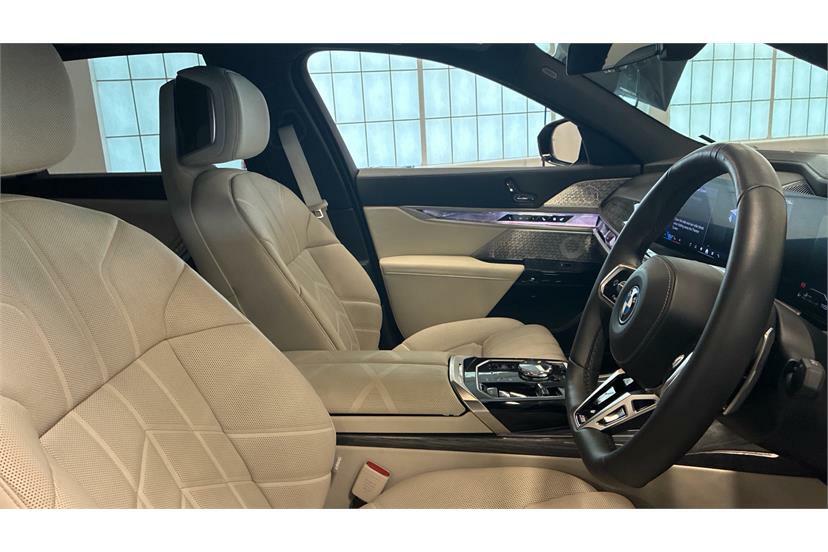 BMW 7 Series Xdrive M Sport Grey #11