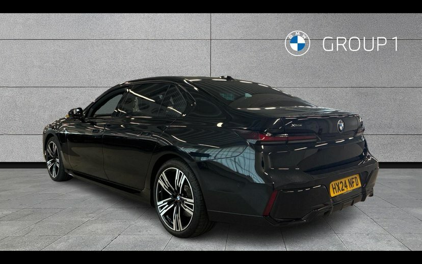 BMW 7 Series 750E Xdrive M Sport Black #2