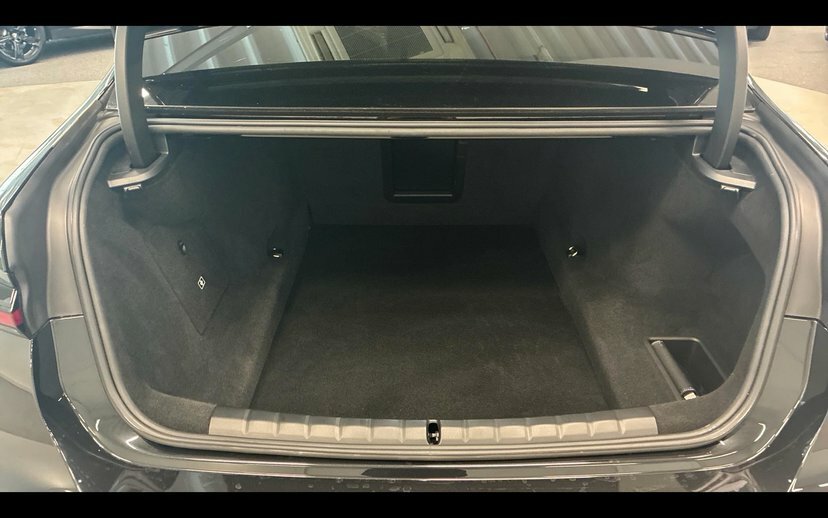 BMW 7 Series 750E Xdrive M Sport Grey #13
