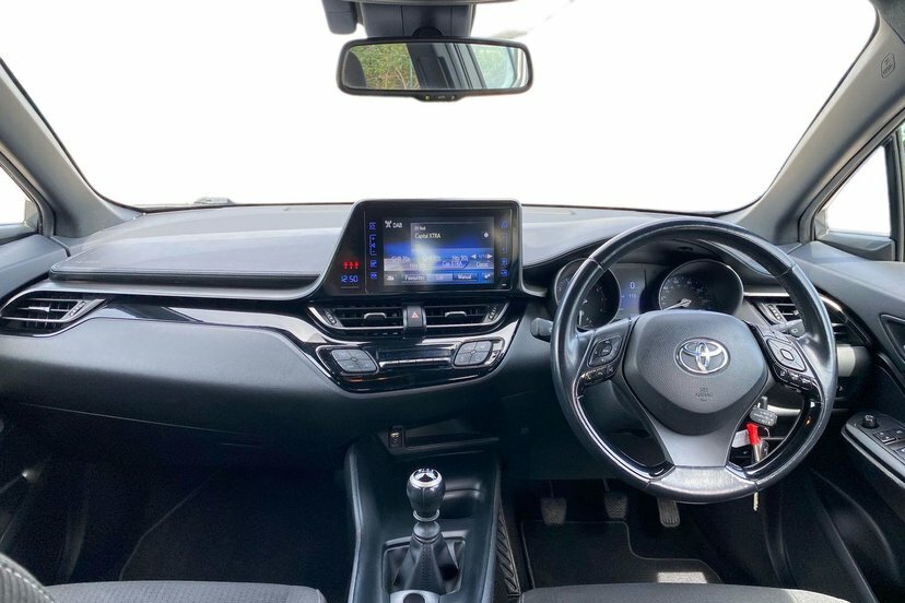 Toyota C-Hr 1.2 Vvt-i Icon Suv 115 Ps EN67YKF Grey #5