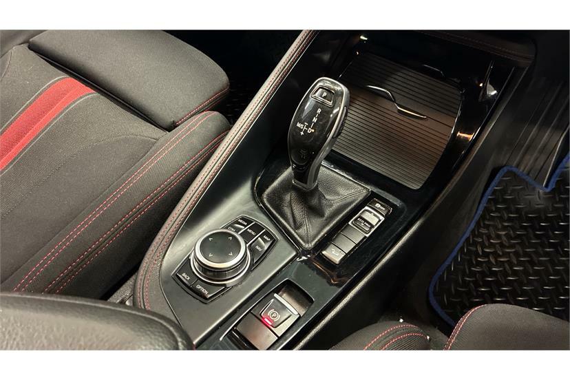 BMW X1 Xdrive 20I Xline Step Black #10