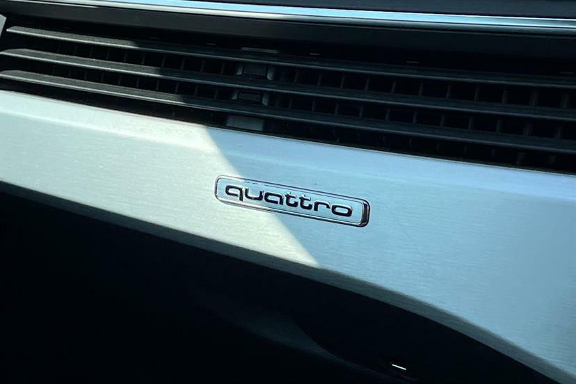 Audi A5 S5 Quattro Tiptronic White #26